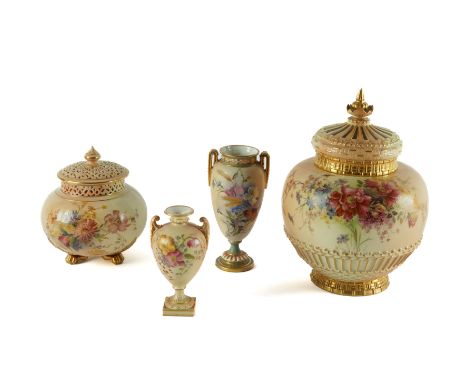 A GROUP OF ROYAL WORCESTER BLUSH IVORY PORCELAINS ( 9)Various dates Comprising; a large 1286 shaped pot pourri vase, lid and 