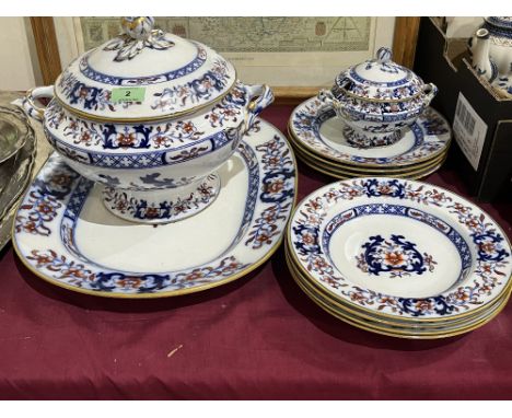 A Victorian Mintons part dinner service of eleven pieces.
