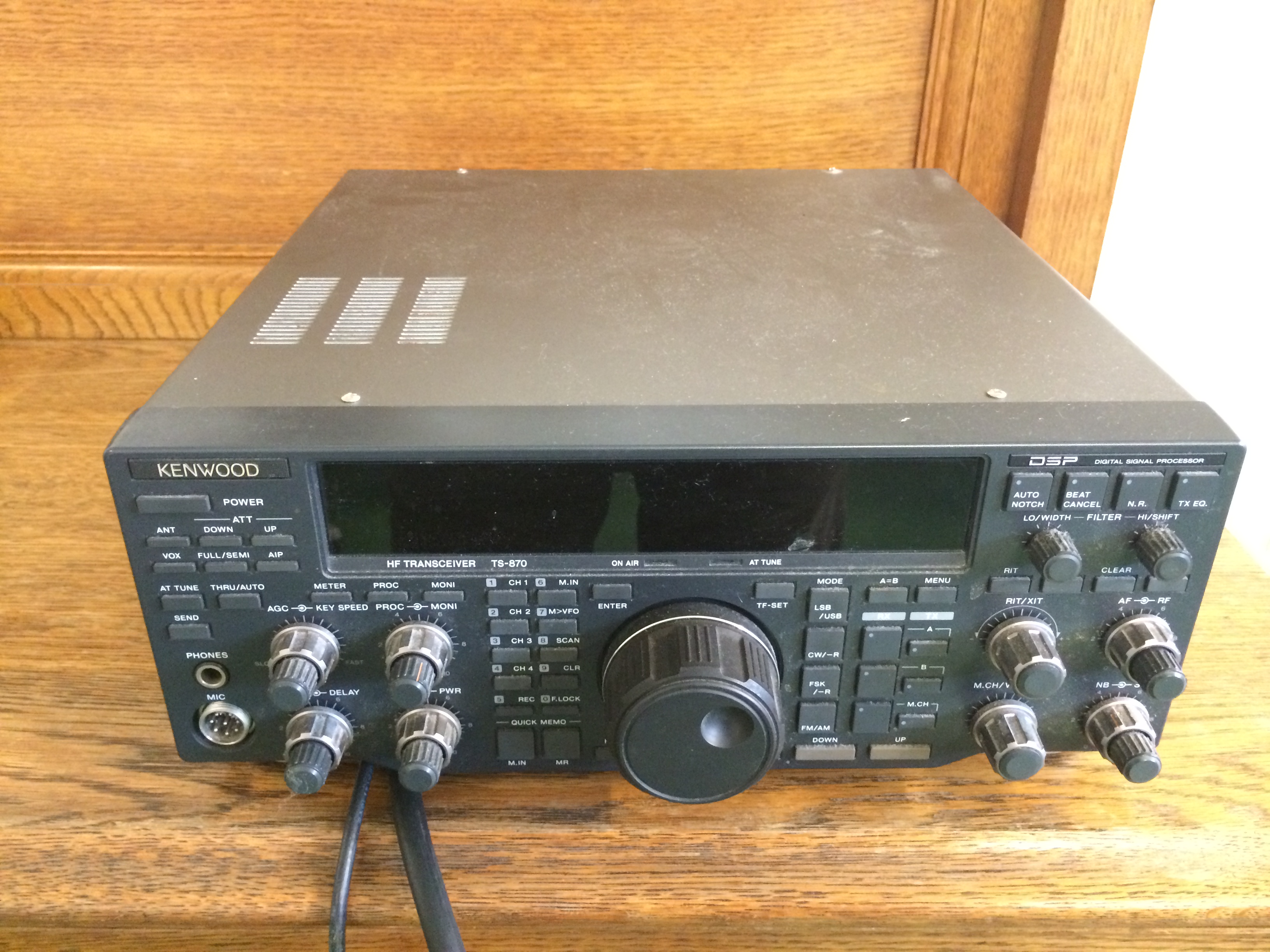 Kenwood HF Transceiver TS870 (DSP Digital Signal Processor)