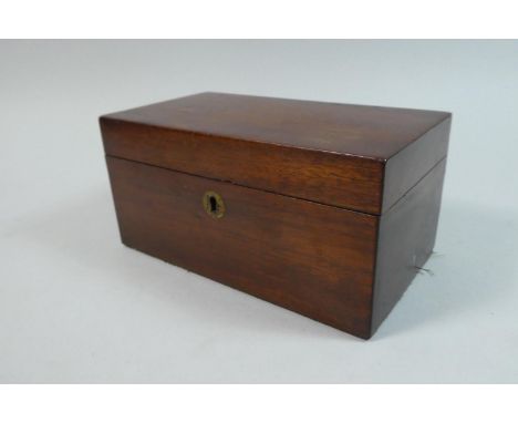 A Late 19th Century Mahogany Rectangular Two Division Tea Caddy, 20cm Wide 