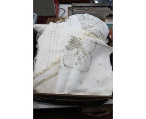 Vintage White Linen, including tablecloths, mats, etc:- One Box