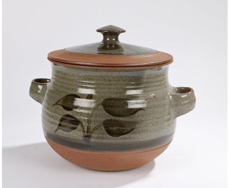 David Lloyd Jones pottery bread crock and cover, the grey body with stylised leaf decoration, impressed mark to side 25.5cm h
