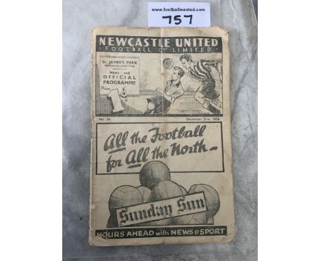 38/39 Newcastle United v Sheffield United Football Programme: League match dated 31 12 1938 is poor with paper loss to back p