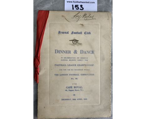 Arsenal 30/31 League Winners Signed Football Menu: Held at the Cafe Royal in London to celebrate Arsenal winning Division One