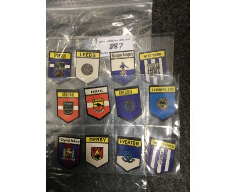 BABs Full Set Of Football Cards: Club badges to include two different Arsenal, Chelsea, Rangers, Ipswich, Leeds and Everton. 