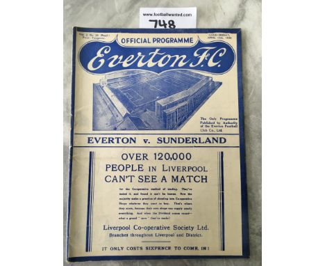 37/38 Everton v Sunderland Football Programme: Very good condition programme with no team changes. Dated 15 4 1938.