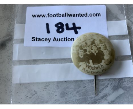 Woolwich Arsenal 1907 Football Team Group Badge: Original badge produced by D+M Photo Works of Tooting. Black and white large