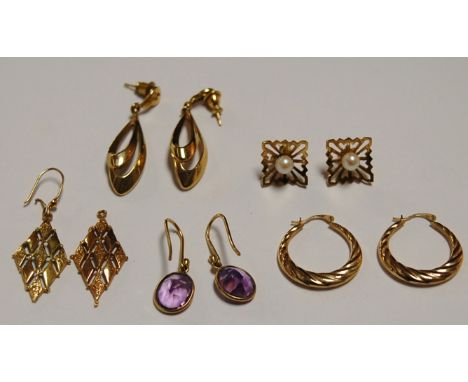 A collection of 9ct gold ear pendants to include; pair amethyst set examples (5) gross weight 14.3g