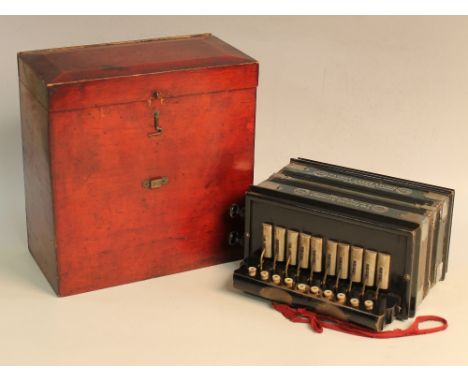 A GERMAN 'PEERLESS' ACCORDION, in wooden box, box A/FBuyers - for shipping pricing on this lot, visit www.cuttlestones.co.uk/