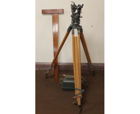 A VINTAGE HILGER & WATTS THEODOLITE, with original carry box, tripod etc., model no. ST152-4186316Buyers - for shipping prici