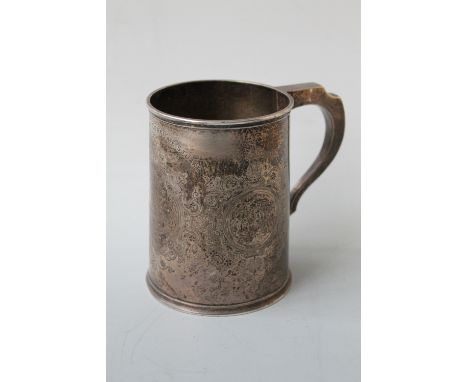 MANCHESTER VOLUNTEER REGIMENT INTEREST, a silver tankard hallmarked London 1871, engraved to the front 'Presented to I. Co. 2