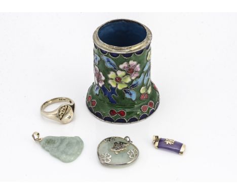 A silver gilt signet ring, with gypsy set eight cut diamond, ring size T, together with a small cloisonne pot, missing lid an
