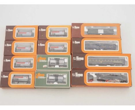 A group of LIMA HO gauge European Outline rolling stock comprising a steam loco, coaches and wagons - VG in G/VG boxes (12)