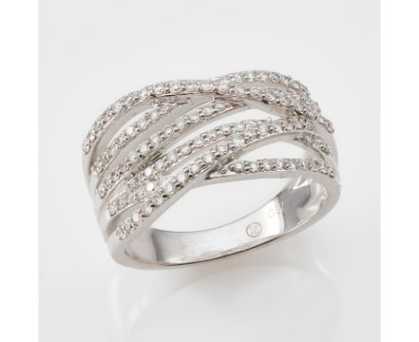 Brillant-Ring.18 kt WG, besetzt m. zahlr. kl. Brillanten v. zus. ca. 1,20 ct. Filigraner sechssträngiger Ringkopf. Polierte R