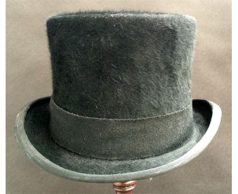 A Christys' London hunting top hat, size 7 1/8