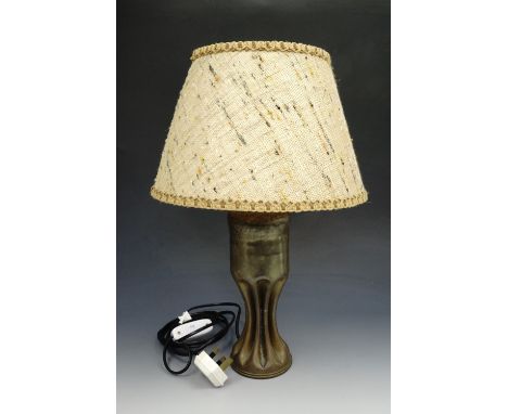 A trench art lamp crafted from a Great War 18-pounder artillery shell, 33 cm
