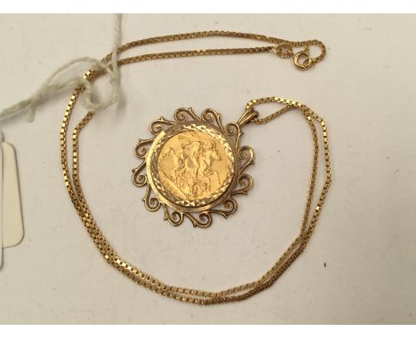An Edward VII Sovereign mounted in a detachable pendant mount (9ct) and a 9ct chain, total combined gross weight approx 16gms
