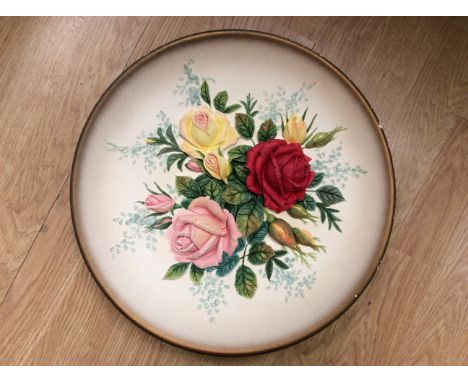 Bossons wall plaque depicting roses 