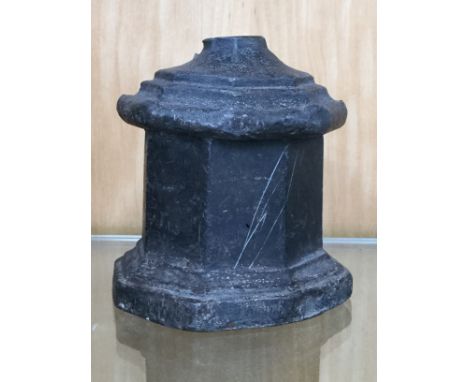18th century lead inkwell, marked H to base