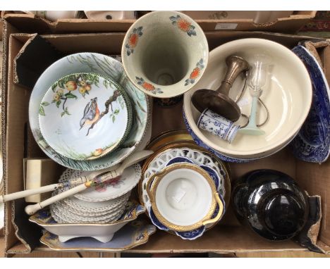 A handpainted dessert service, decorated with birds, together with Copeland blue and white wares, Poole pottery plates etc (1