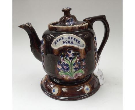 Bargeware teapot and stand 'Home Sweet Home' (2) 