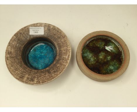  Eddie Goodall (attributed) for Purbeck Pottery, a rimmed tray, with enamelled centre, circa 1960s, 17cm diameter, together w