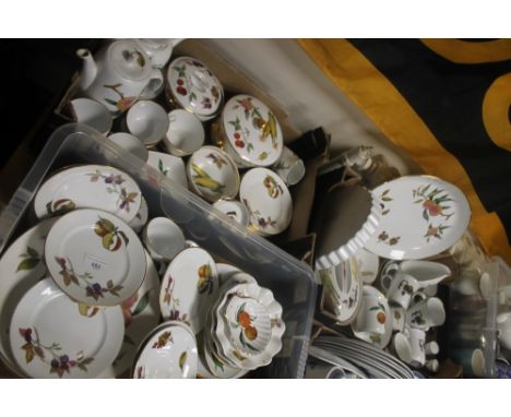 THREE TRAYS OF ROYAL WORCESTER EVESHAM TEA AND DINNERWARE (TRAYS NOT INCLUDED)