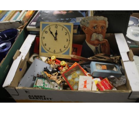 A TRAY OF ASSORTED GAMES ETC, TO INCLUDE PLAYING CARDS AND VINTAGE DARTS (TRAY NOT INCLUDED)