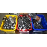Approx 1,400 x Forks, Knives and Spoons / 480 x Stainless Steel Cutlery Sets