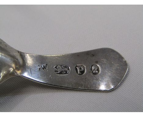 SILVER CADDY SPOON, Georgian silver caddy spoon with shell bowl, possibly London 1790