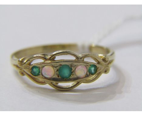 9ct YELLOW GOLD EMERALD &amp; OPAL 5 STONE RING, size N/O 