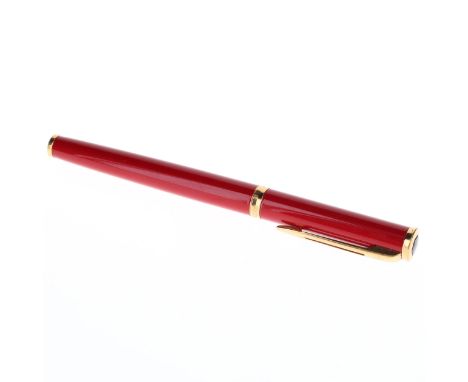 Waterman - Preface Red Lacquer Cased Fountain Pen, 18ct Gold Nib. Dip Tested &amp; Writing. The pen is in good condition with