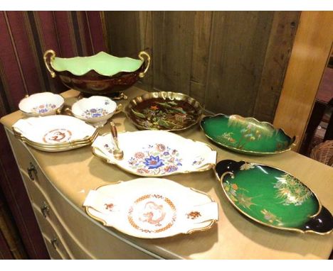 A mixed lot of Carltonware including a Rouge Royale plate (23cm), two Vert Royale dishes, four serving dishes with dragons to