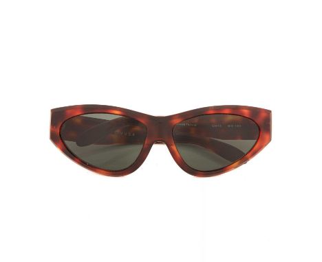 Ray-Ban, a pair of vintage Onyx sunglasses, featuring imitation tortoiseshell acetate frames, signed B&amp;L Ray-Ban USA, wit