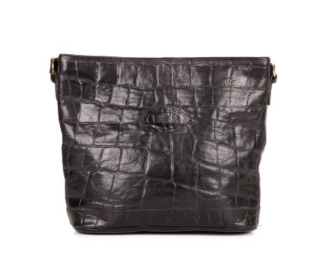Mulberry, a vintage congo leather bucket handbag, featuring a black textured leather exterior, with adjustable leather crossb