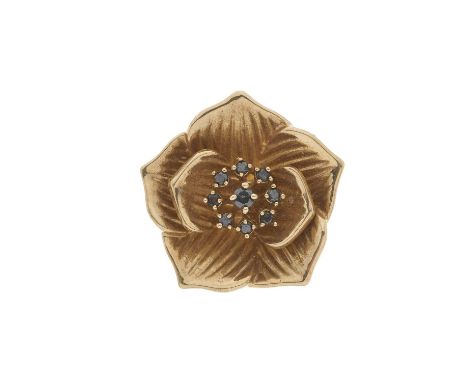 A 9ct gold black diamond cluster poppy flower pin, hallmarks for Birmingham, length 1.6cm, with case, 4gOverall good conditio