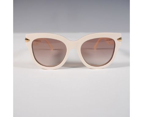 Chic Louis Vuitton Z1989W sunglasses with a cream-colored frame and bold gold-tone studded temple accents. Made in Italy, fea