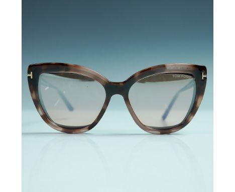A sophisticated and versatile Tom Ford TF5641-B eyewear set, featuring optical glasses with a magnetic clip-on sunglasses att