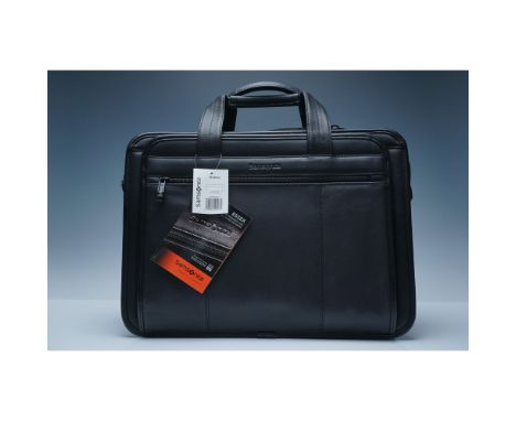 A sleek and professional Samsonite Essex expandable leather business case, crafted from premium black cowhide nappa leather. 