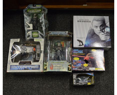 Quantity of Star Trek items: QM Into Darkness Blu-Ray 3D Combo Pack with Phaser; Playmates The Next Generation Bajoran Phaser