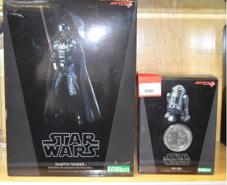 Two Kotobukiya Star Wars 1:10 Scale Pre-painted Vinyl Model Kits: Darth Vader Return of Anakin Skywalker; R2-Q5. Both boxed. 