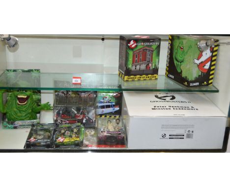 Quantity of Ghosbusters toys by Mattel and similar: Adult Collector Ghostbusters II Peter Venkman & Winston Zeddemore; Fireho