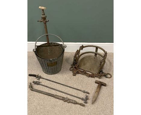 VINTAGE GARDEN ITEMS - to include the Four Oaks galvanised garden sprayer, others and a child's swing