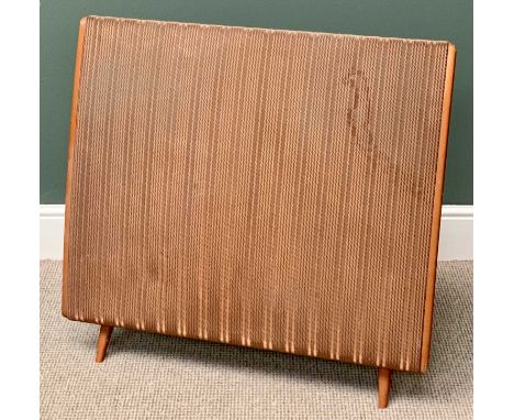VINTAGE FLOOR STANDING OBLONG CURVED SPEAKER - quad Electrostatic 'loudspeaker'