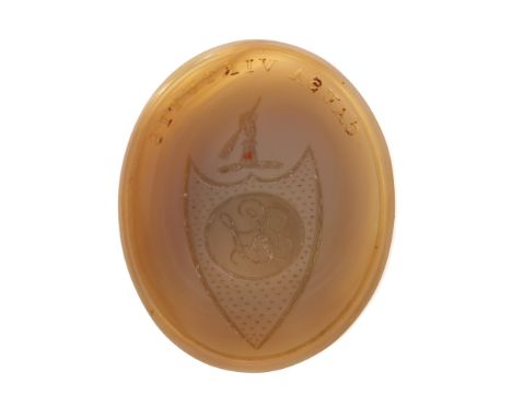 A late Georgian banded agate intaglio seal fob, with gold surmount, carved to depict a coat of arms with motto 'causa virtuti
