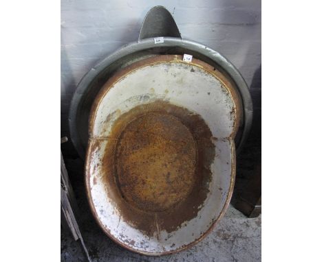 Vintage enamel metal hip bath and a large circular metal dairy pan with spout. (2)