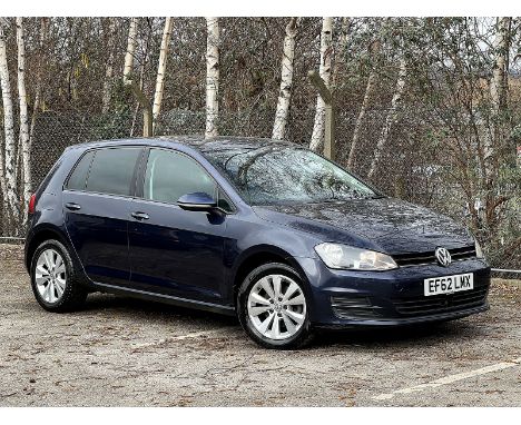 2013 [EF62 LMX] Volkswagen Golf 5-door hatchback 1.6 TDI Bluemotion Tech SE, in blue, manual gearbox with 82k miles, two prev