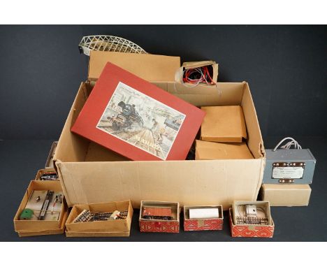 Collection of Marklin HO gauge model railway to include 3 x locomotives (2-6-2 23014 with tender, CE800 &amp; 0-6-0 89028), b