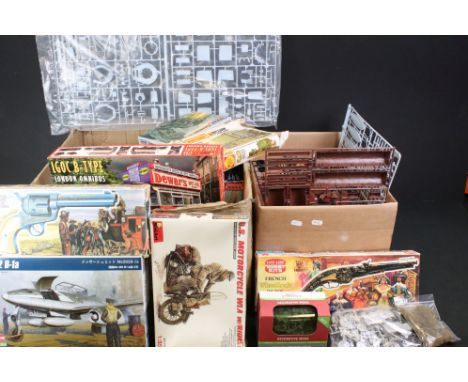 15 Boxed &amp; unbuilt plastic model kits to include 2 x Hales (G231 Peace Maker "45", G225 French Wheellock Pistol), Matchbo