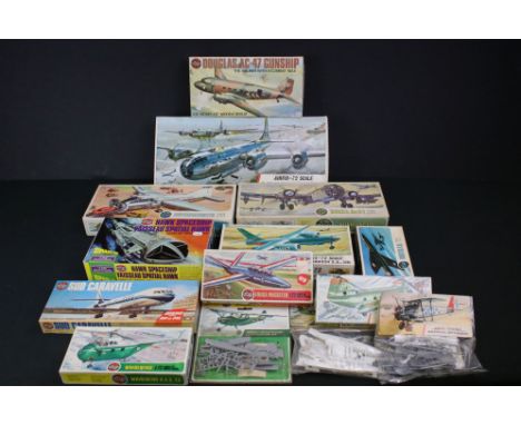 11 Boxed &amp; unbuilt Airfix plastic model kits to include 3 x Series 2 1/72 (02047-5 Magister, 02056-9 Whirlwind, 296 Verto